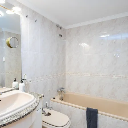 3br Spacious Patio 2 Min To - Parking * Las Palmas de Gran Canaria